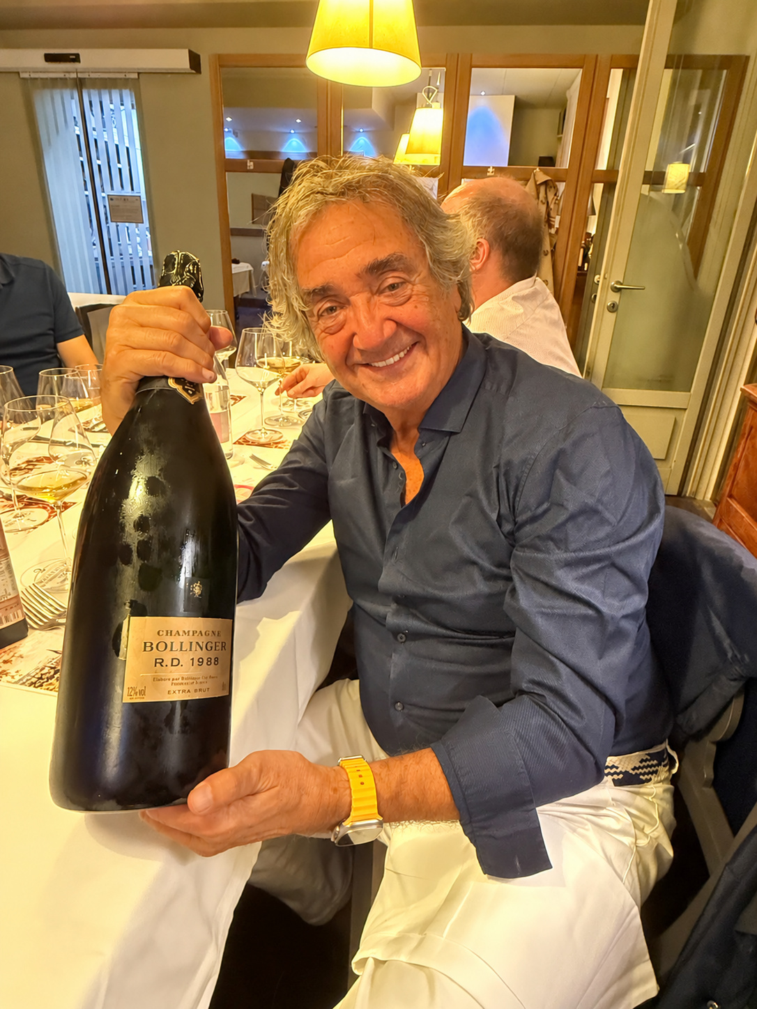 Professor Guido Fanelli with the Jeroboam of Bollinger R.D. 1988.