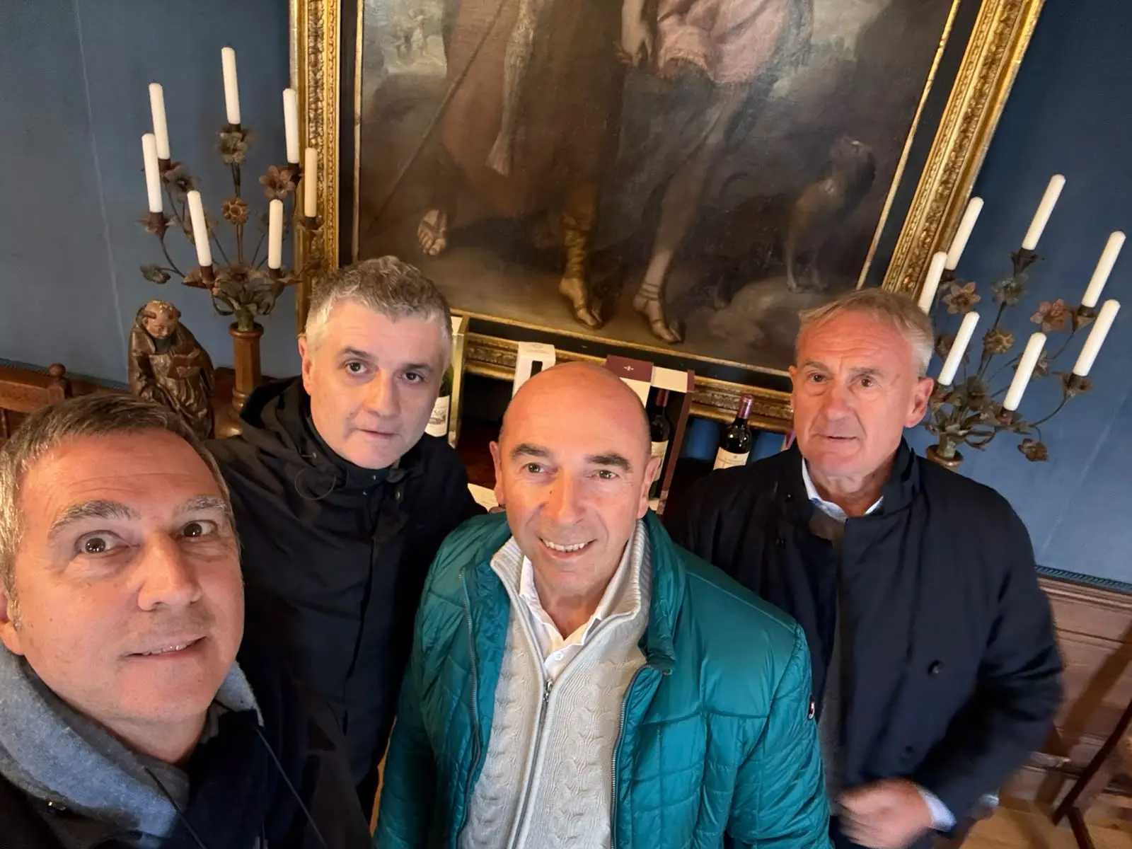 Dante Cerioli, Diego Luccini, Marco Stabile and Massimo Giovannini in the tasting room at La Mission Haut-Brion