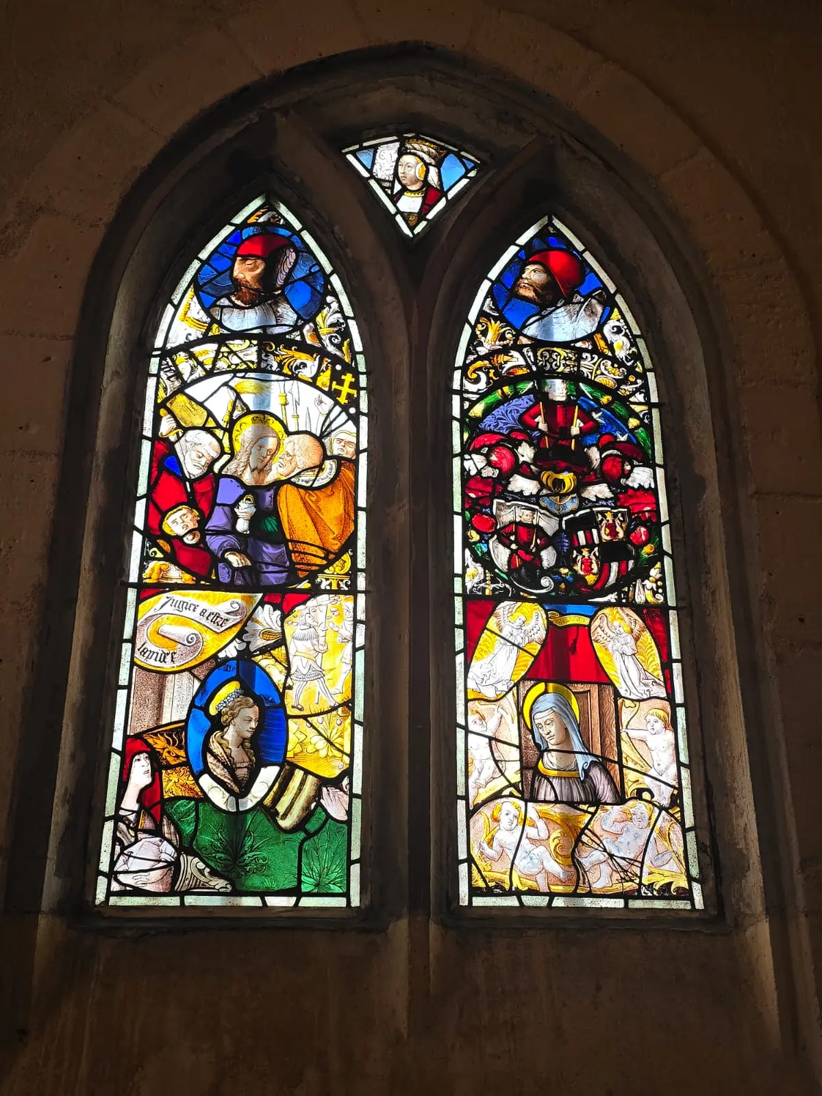 A second stained-glass window in the chapel at La Mission Haut-Brion